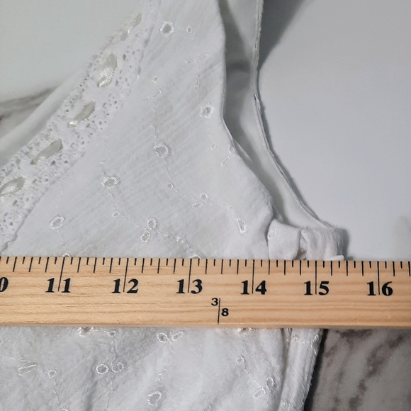 Dressbarn Womens Eyelet Crochet Sleeveless Midi White Dress Boho Beachy Flowy 14 - Picture 11 of 11